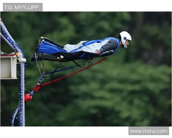 武汉极限运动队与重庆极限运动队赛后复盘分析团队配合与战术执行的关键因素 武汉极限运动队与重庆极限运动队赛后复盘分析团队配合与战术执行的关键因素