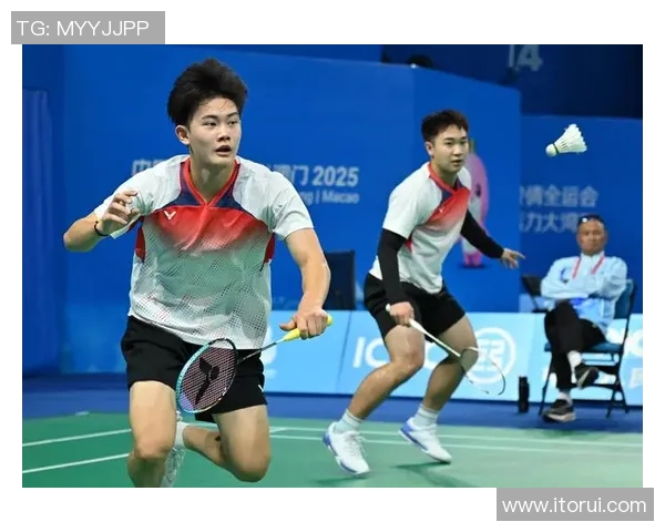 武汉羽毛球队全运会精彩配合展现团队实力与竞技精神 武汉羽毛球队全运会精彩配合展现团队实力与竞技精神